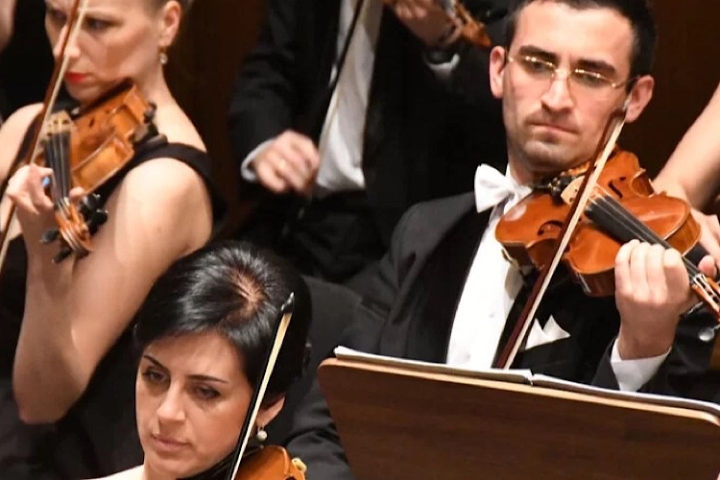 AD OTTOBRE MATTHIAS G. KENDLIGER E LA SUA ORCHESTRA DI 70 ELEMENTI PRESENTANO • THE VERY BEST OF JOHN WILLIAMS LIVE IN CONCERT