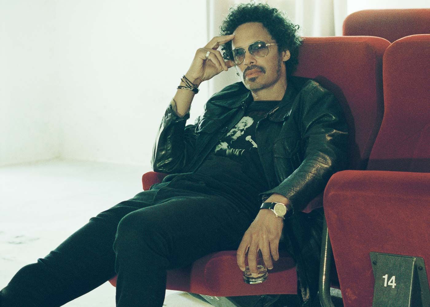 Eagle-Eye Cherry: Back on Track, finally back on a stage