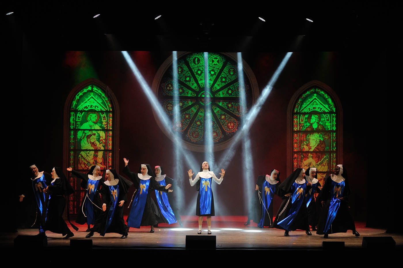 Sister Act – Il musical divino.  Una storia d’amicizia