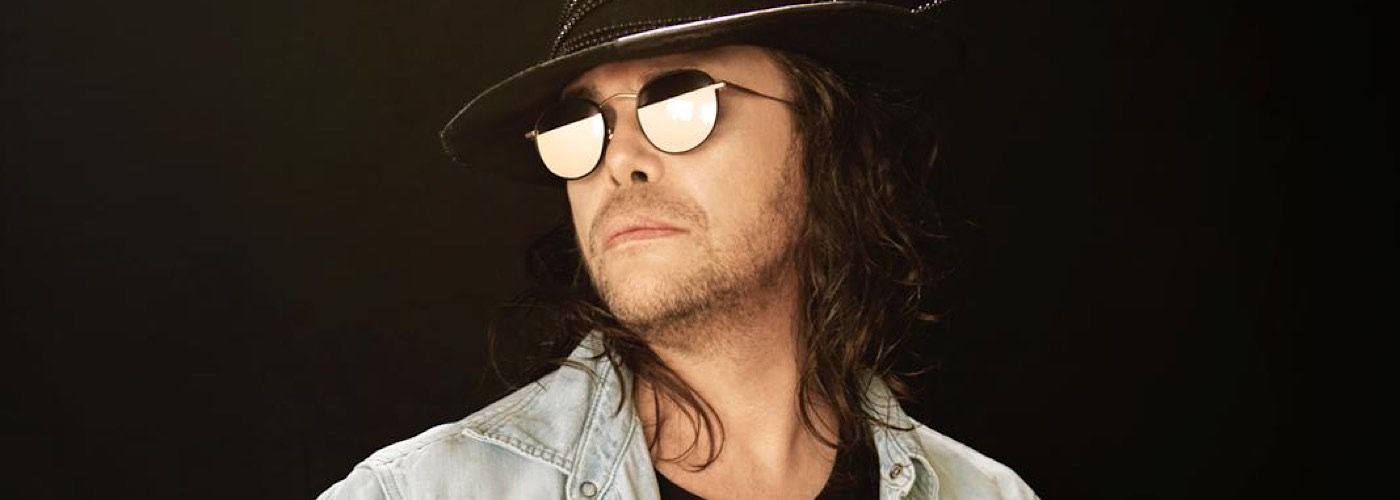 GIANLUCA GRIGNANI: domenica 16 ottobre in concerto al FABRIQUE di MILANO, in scaletta i brani del suo album “LA FABBRICA DI PLASTICA” e le sue hit più famose!