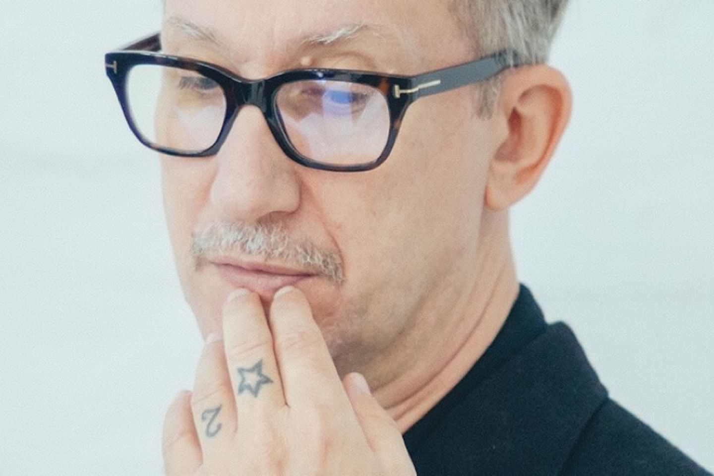 MOLTHENI: esce oggi “IERI” il primo singolo tratto dal nuovo album “Senza Eredità”.