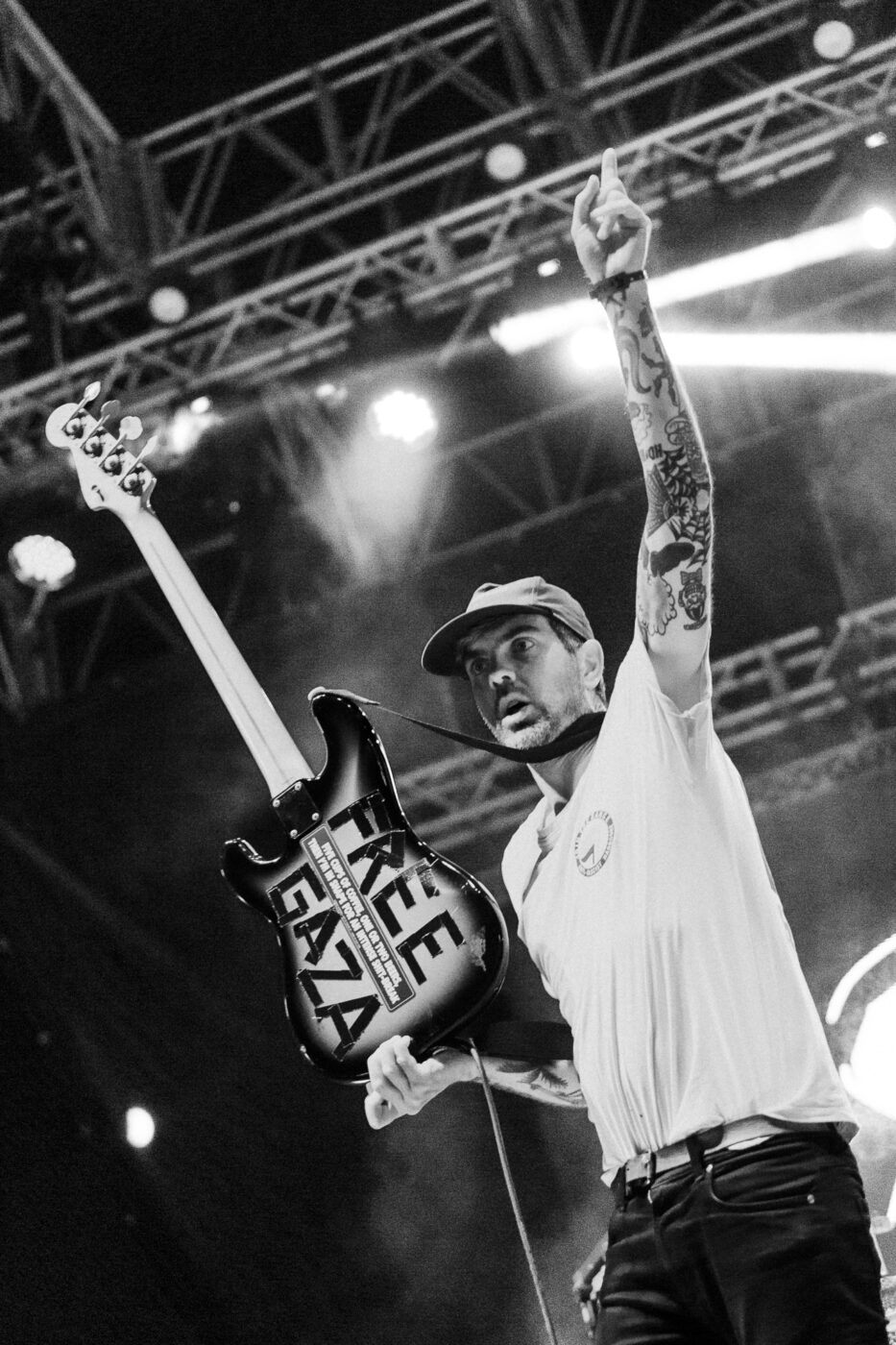20241208 satanic surfers bay fest bellaria lucaortolani 4 a4b7d48e