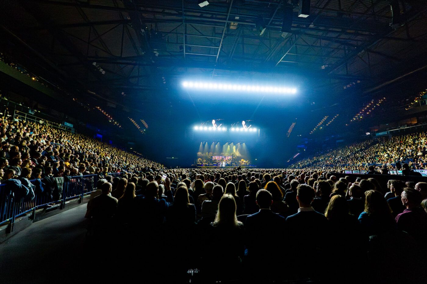Hans Zimmer @ Barclays Arena, Hamburg (DE) - JP Molloy x ww.vezmagazine.it
