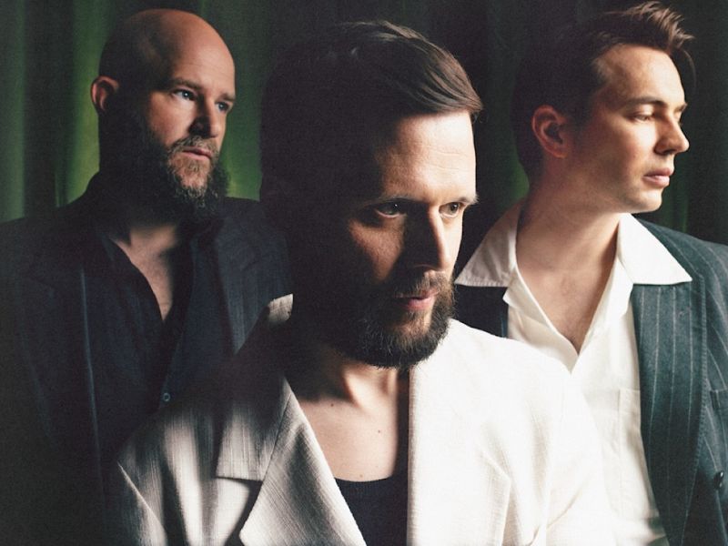 ACIELOAPERTO: I Cani e White Lies le prossime date