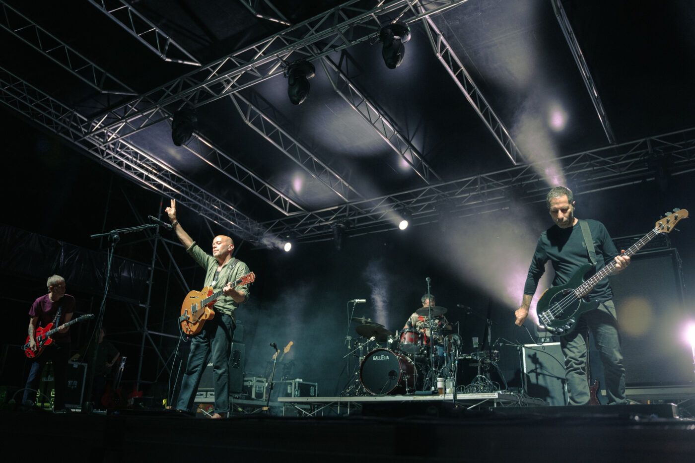 Ride live @ Arti Vive Festival (Modena) Sara Tonioni x Vez Magazine