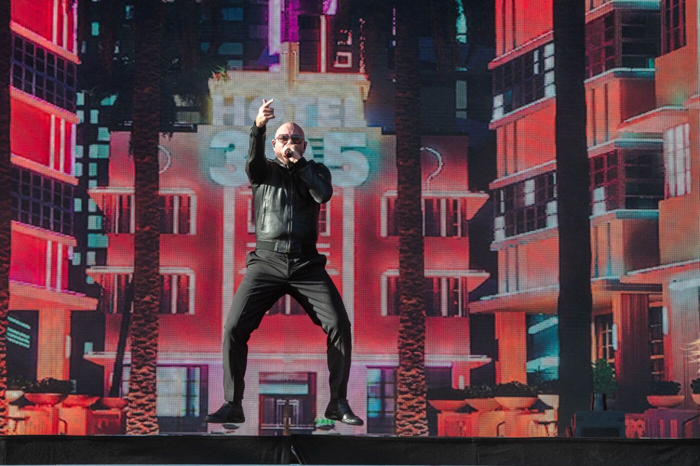 Pitbull @ Tinderbox